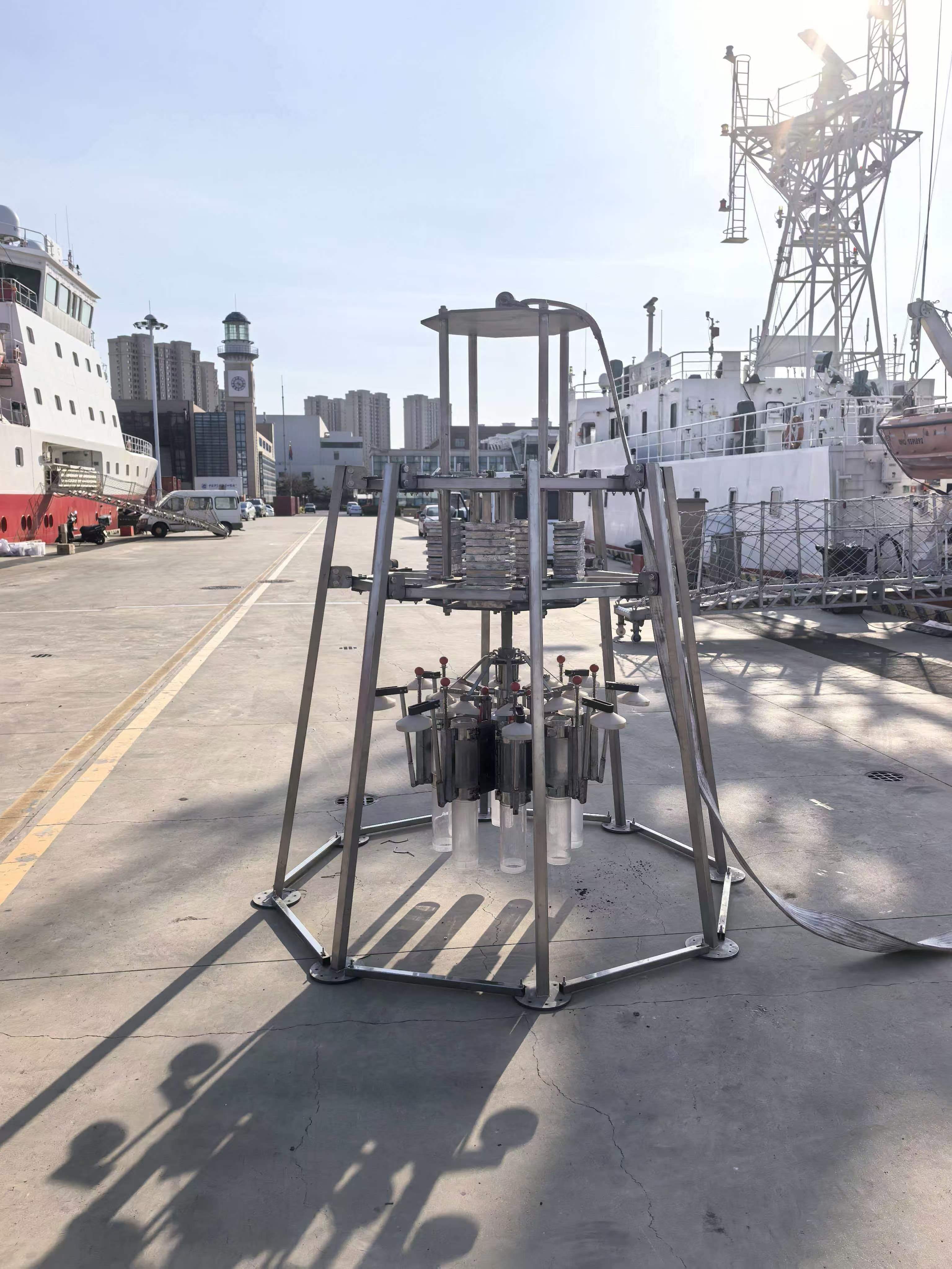SAM-MUC-610 沉积物多管取样器（作业现场实景）